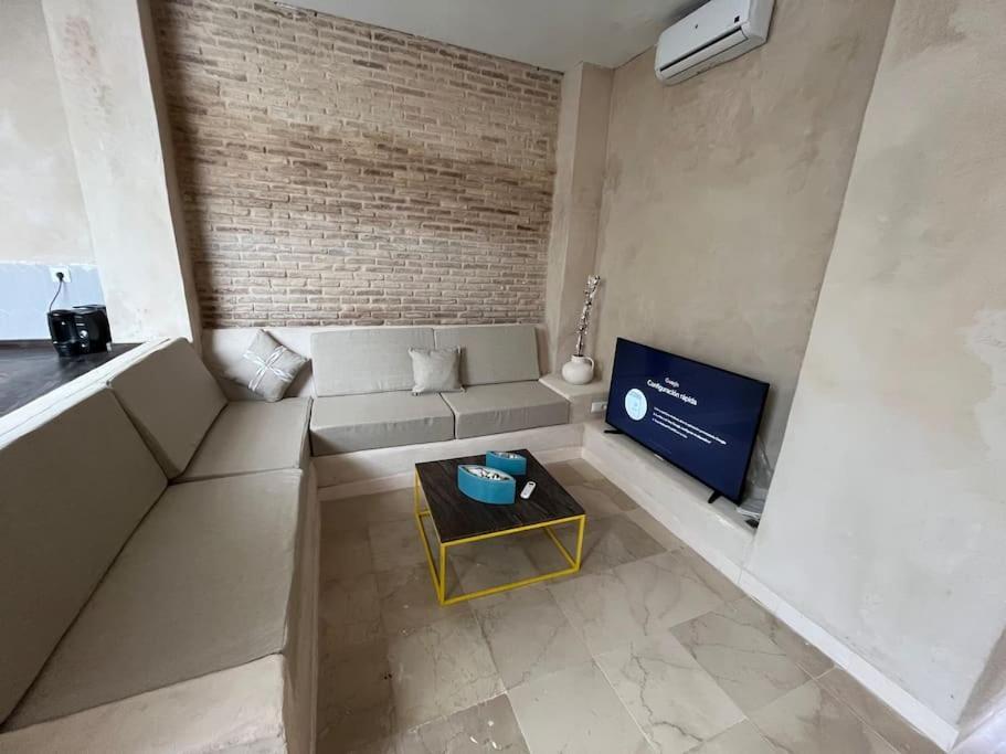 Апартаменты Lemon House Share And Enjoy Севилья Экстерьер фото